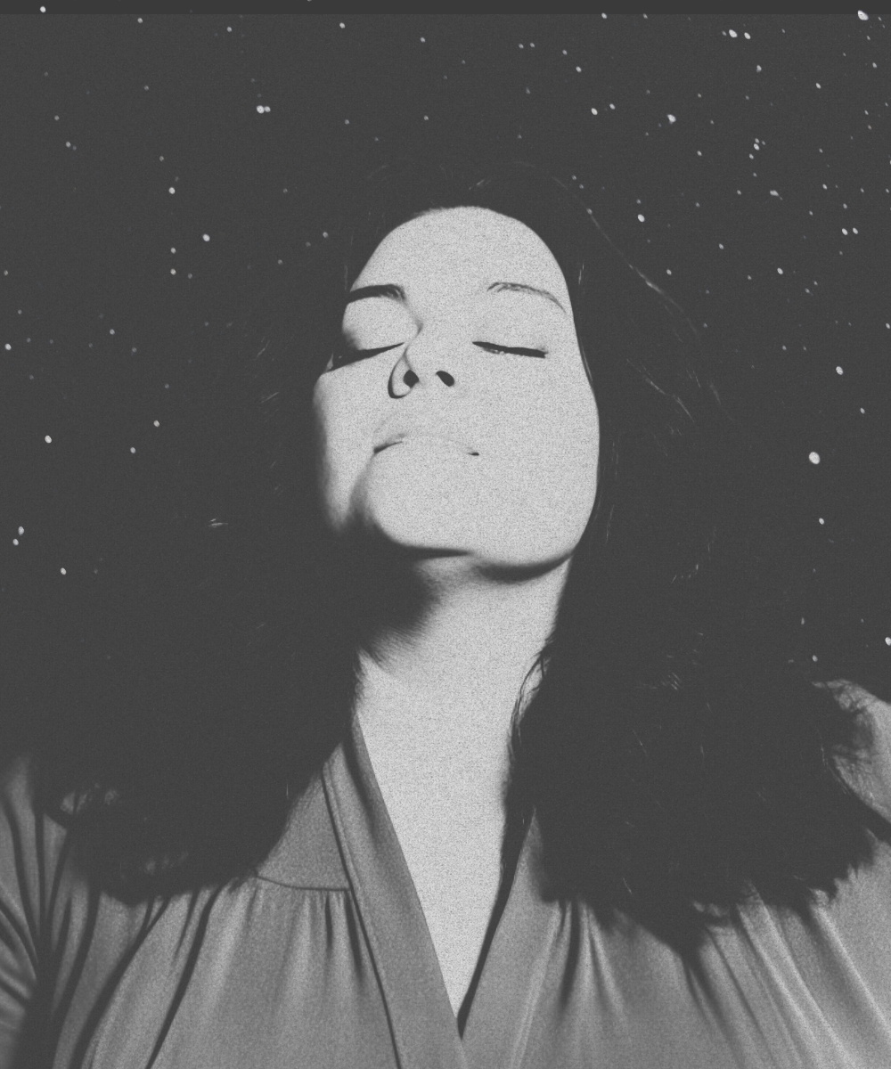 Lauren Diana surrounded by stars